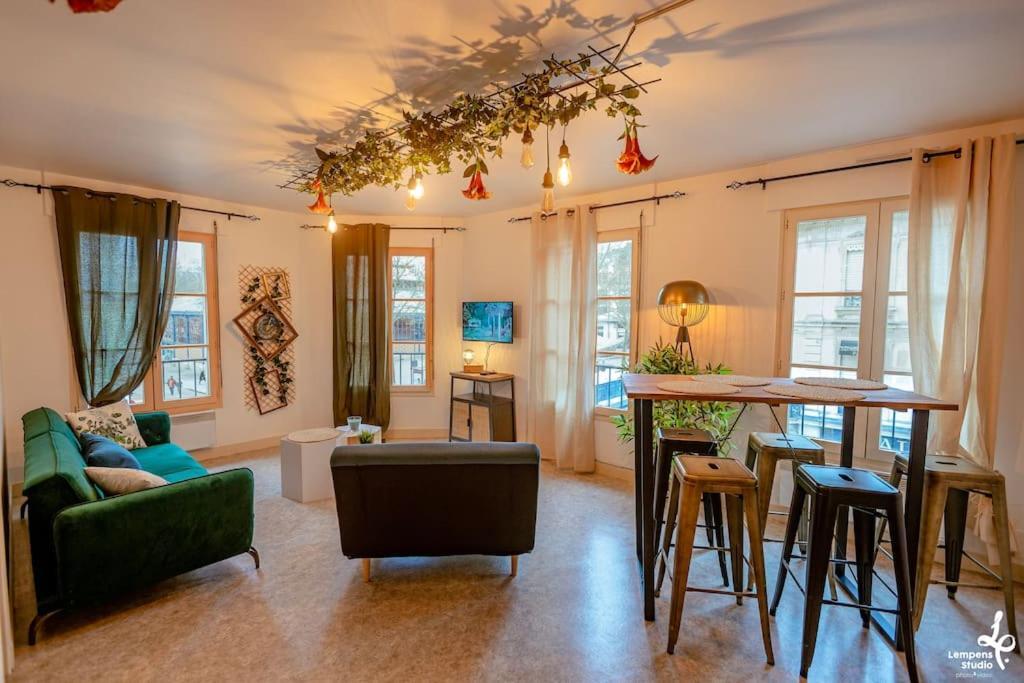 Appartement Romance Florale Troyes Kültér fotó