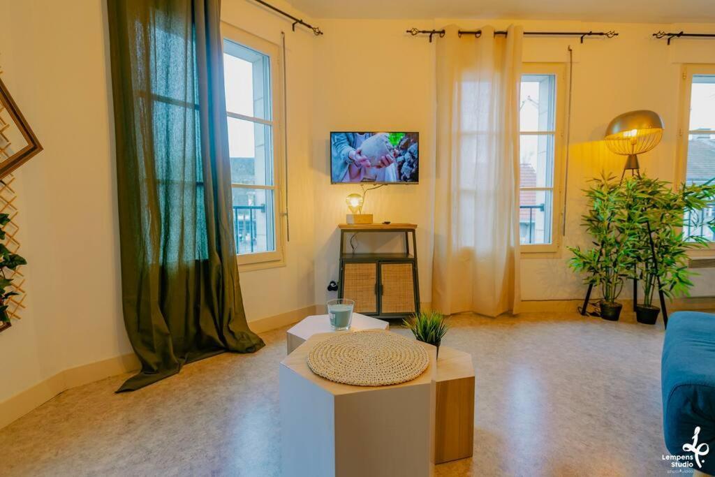 Appartement Romance Florale Troyes Kültér fotó